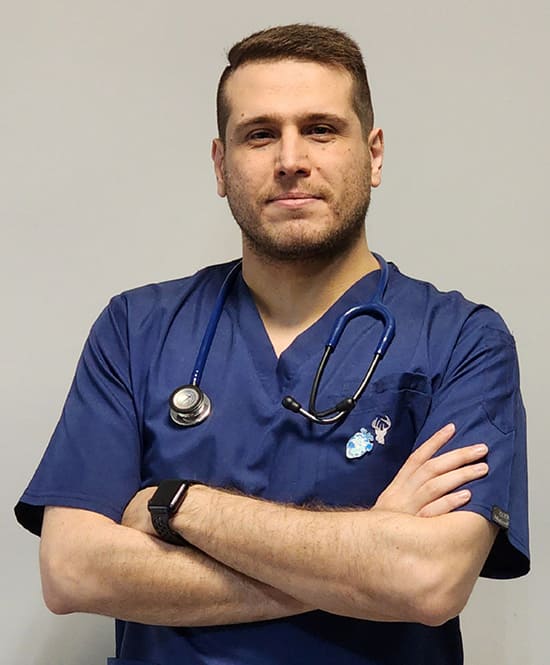 Dr. Farzin Seyednejad